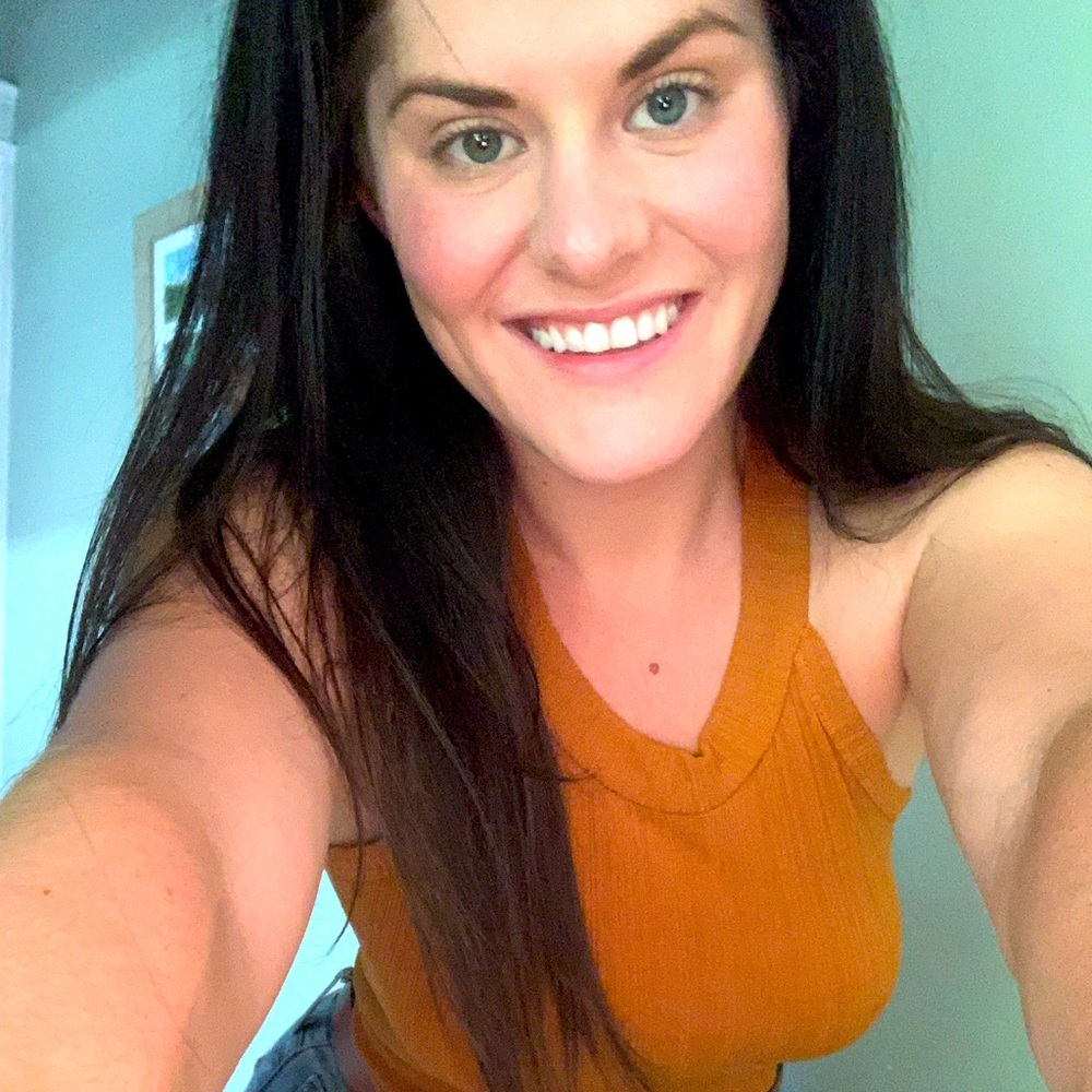 Meet your Posher, Ashley